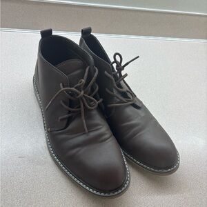 Men's Brown Leather Chukka Boots